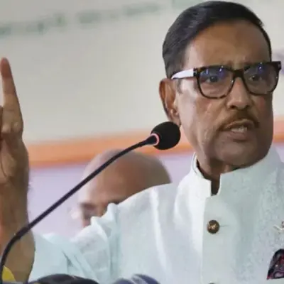 Quader returns home after health check-up in Singapore