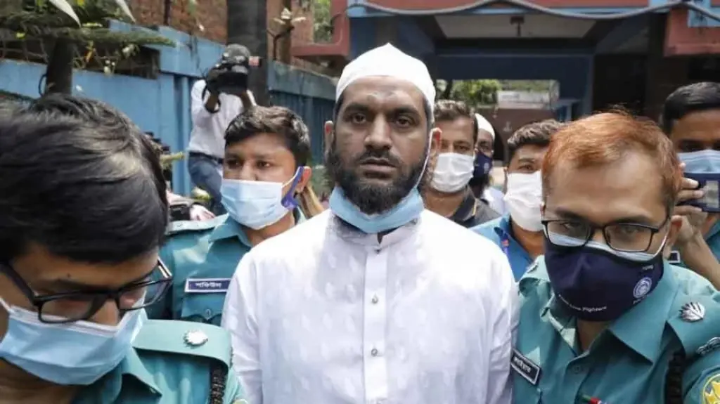 Hefazat leader Mamunul granted bail in rape case
