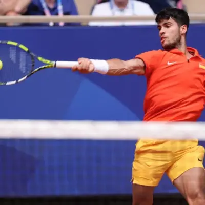 Alcaraz into semis with performance fit for a queen